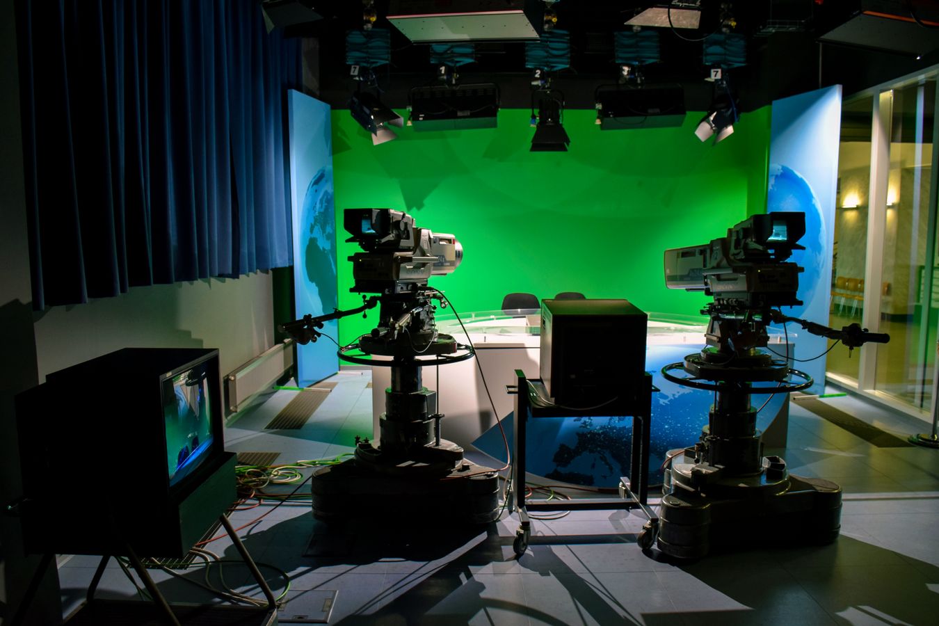 Telestudio mit Kameras und Green Screen
